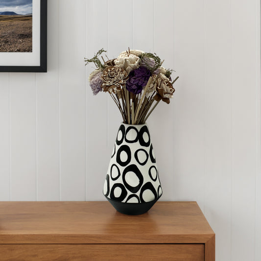 Modern White Ceramic Vase Round Pattern Medium